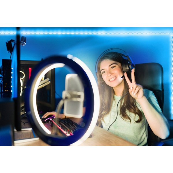 Studio Creator Video Maker Kit LED Deluxe Smyths Toys UK