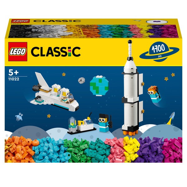 LEGO Classic Space Mission Set - 1700 Pieces