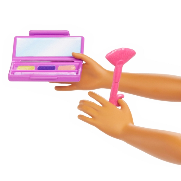 Landmand interview fumle Barbie Careers Makeup Artist Doll | Smyths Toys UK