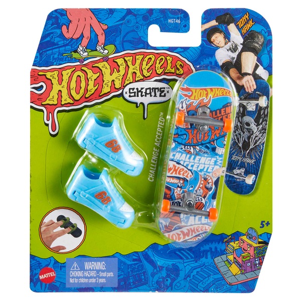 Hot Wheels Skate Tony Hawk Fingerboard & Skate Shoes Pack Assortment ...