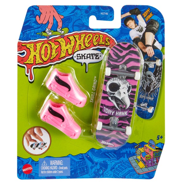 Hot Wheels Skate Tony Hawk Fingerboard & Skate Shoes Pack Assortment ...