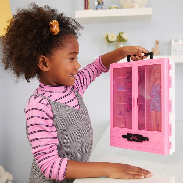 Barbie Ultimate Closet And Doll Playset And Accessories | Smyths Toys ...