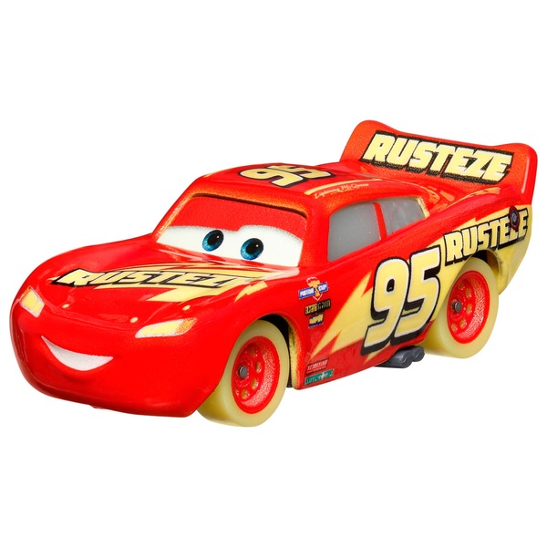 Disney Pixar - Cars Véhicule Flash McQueen Brille dans le Noir