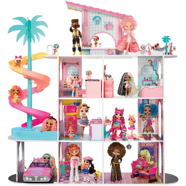 L.O.L. Surprise! O.M.G. Fashion House Playset | Smyths Toys UK