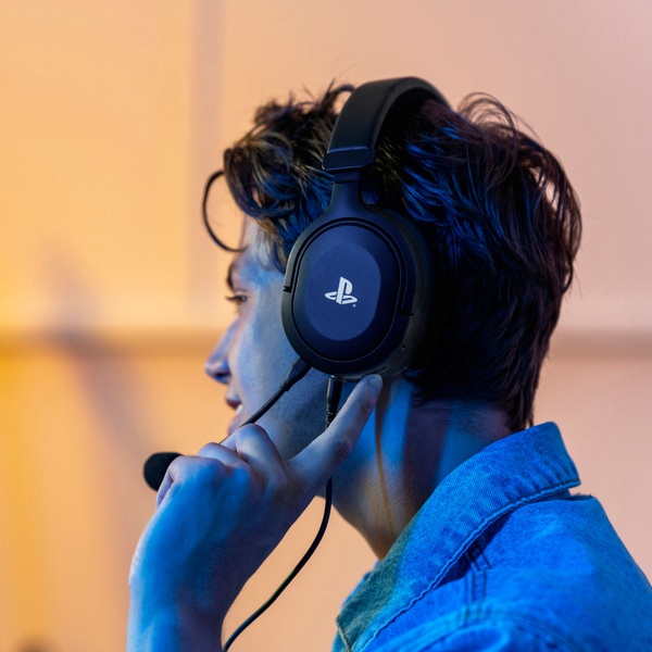 Trust GXT 498 Forta Gaming Headset for PS5 Black Smyths Toys UK