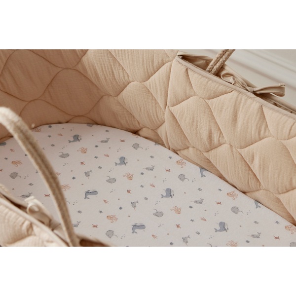 Moses basket outlet sheet pattern