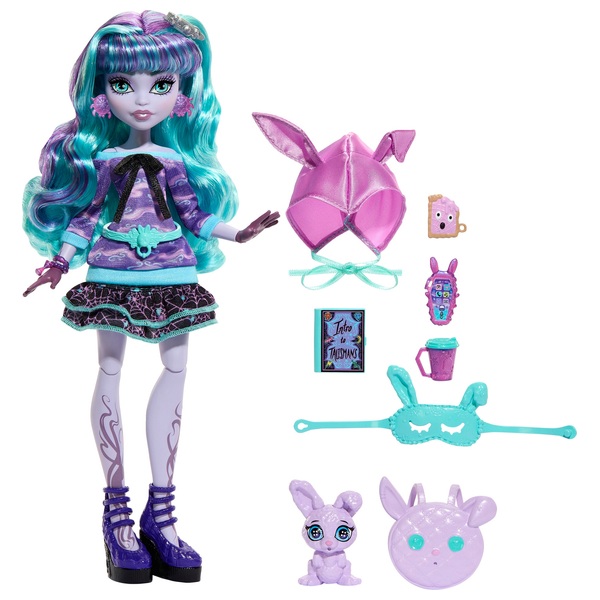 Monster High Creepover Party Twyla Doll with Pet and Accessories