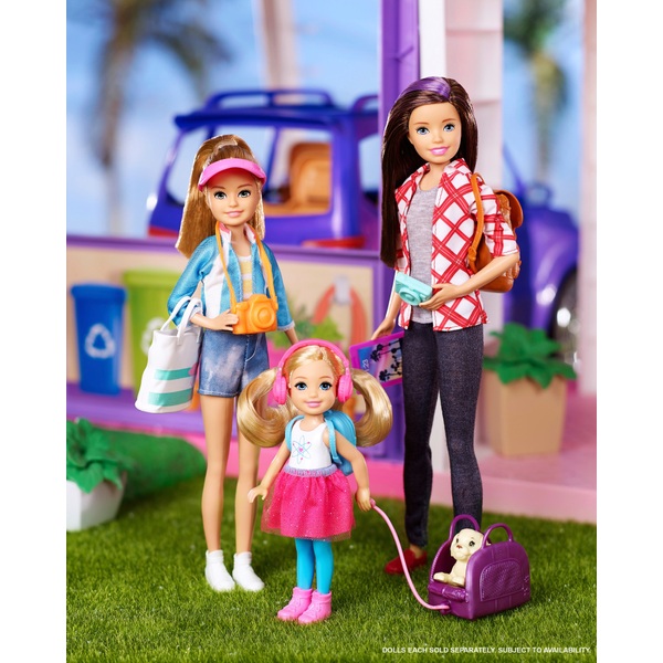 Barbie Dreamhouse Adventures Chelsea Doll Smyths Toys Ireland - dreamhouse tour roblox barbie dreamhouse adventures