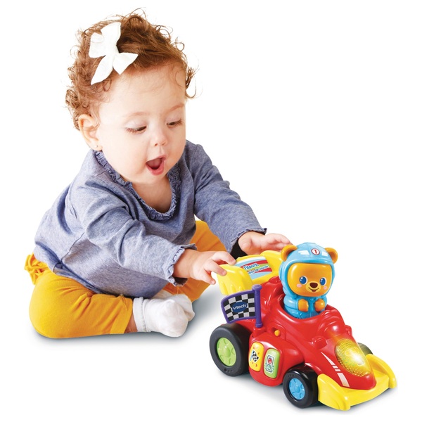 VTech - Jouet d'??veil Voiture Titours Champion De Course | Smyths Toys France