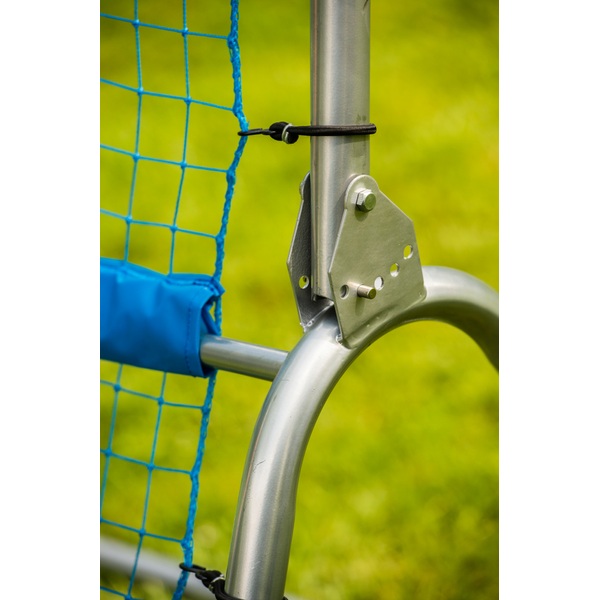 Verstellbarer Fußball-Rebounder