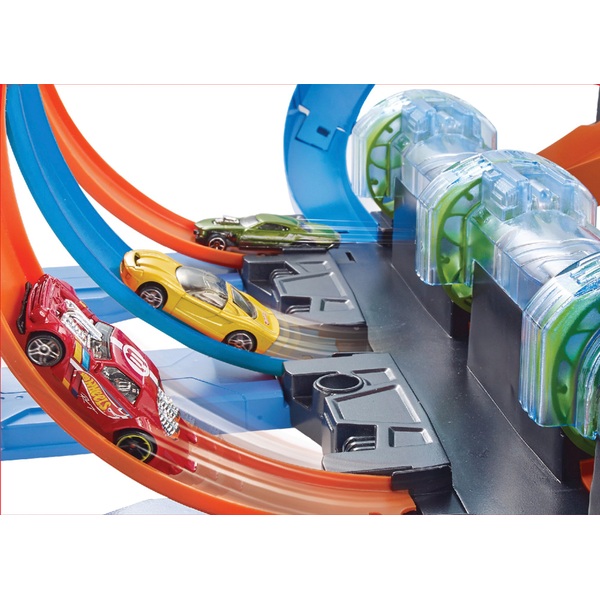 Hot Wheels KorkenzieherCrash Trackset Smyths Toys