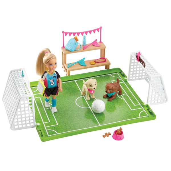 Barbie Chelsea Fussballerin Puppe Und Spielset Smyths Toys Deutschland