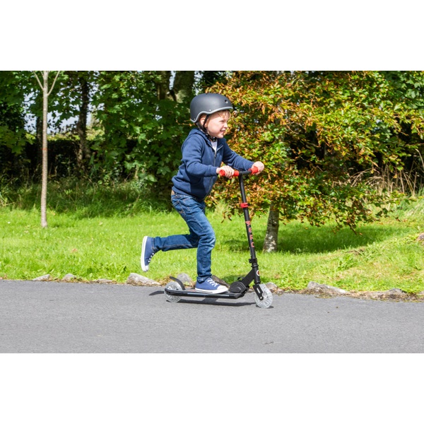 Aero Scooter C2 Roller mit Farbwechsel LED RGB Licht schwarz/rot