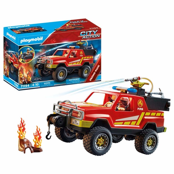 PLAYMOBIL City Action 71194 Feuerwehr-Löschtruck | Smyths Toys Deutschland