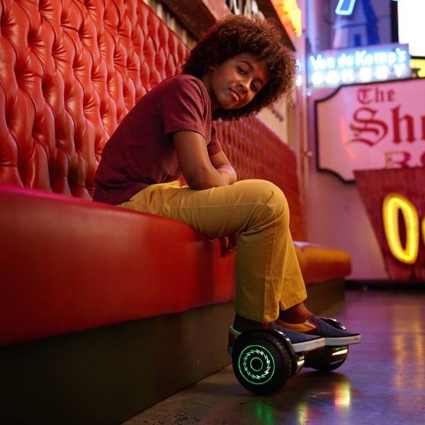 Razor Hoverboard Hovertrax Prizma mit LED Licht Black schwarz Smyths