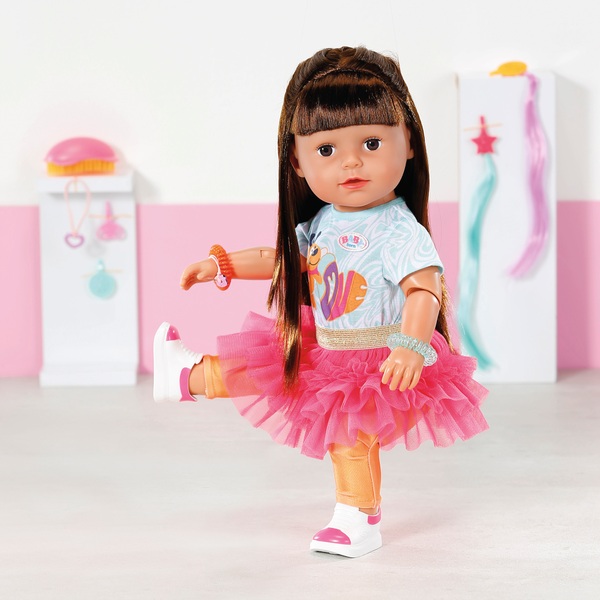 BABY born Puppe Sister Style & Play brünett 43 cm | Smyths Toys Deutschland