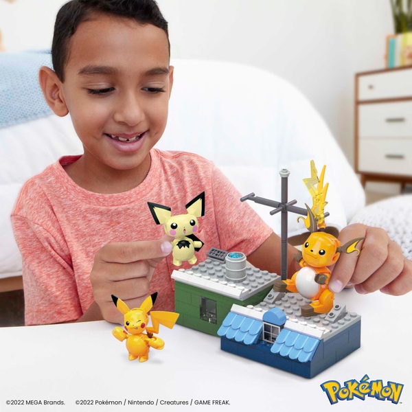 MEGA Pokémon Pikachu Evolution Set Smyths Toys Deutschland MEGA Pokémon Pikachu Evolution Set Smyths Toys Deutschland