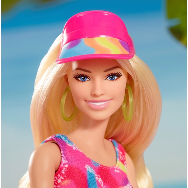 Barbie the movie puppe inline skating in neon smyths toys deutschland