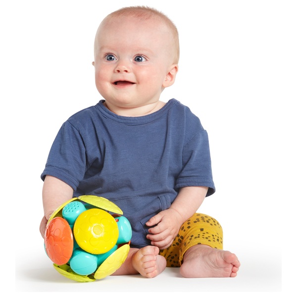 Bright Starts Wobble Bobble Oball mit Sound und Bewegung | Smyths Toys ...