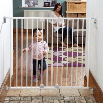 67cm stair gate