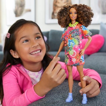 Poupée Barbie rousse Hasbro 2015 Absolument magnifique : Je pense