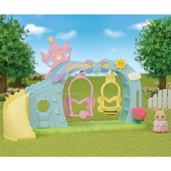 Sylvanian Families Set 5745 Kindergarten Schaukel mit Baby Milchhase