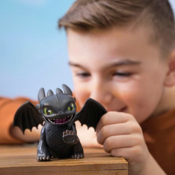 Dreamworks How to Train Your Dragon Interactive Figure Roaring Minis Toothless