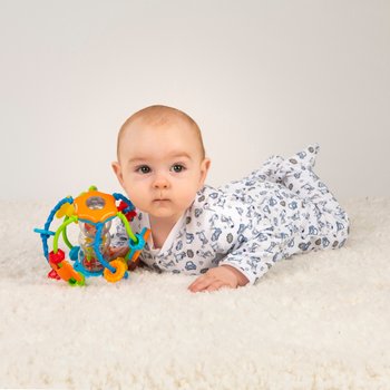 Lernspielzeug | Smyths Toys Superstores Bright Starts Having a Ball Spin n´ Slide Ballauswerfer