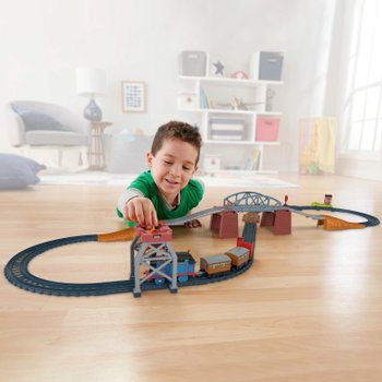 Thomas & Friends Track Set 3-in-1 Package Pickup and Motorised Engine