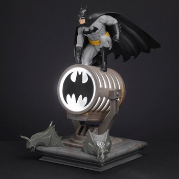 Batman Figurine Lamp