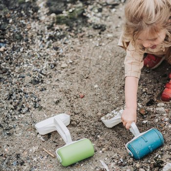 Dantoy Sand Spade and Roller Assortment