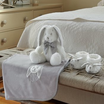 BeZou Newborn Gift Set with Soft Toy Bunny