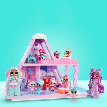 L.O.L. Surprise! Winter Snow Chalet Playset