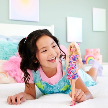 Barbie Fashionistas Doll 223 Totally Hair Barbie