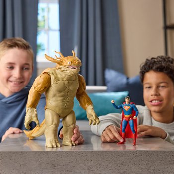 DC Studios Superman Set Kaiju Schleim Schlacht