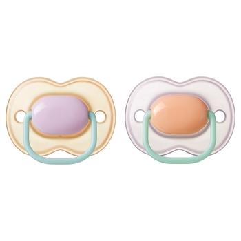 Tommee Tippee 6 Months+ Everyday Favourites Ultimate Fit Dummies 2 Pack Assortment