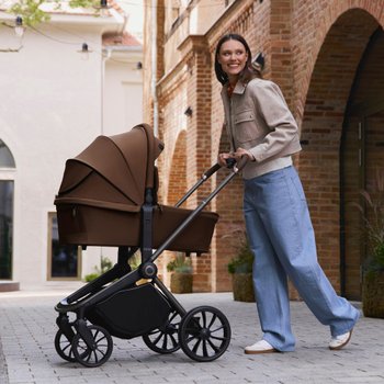 Lionelo Mika Plus Kinderwagen 3-in-1 Mocha Mousse