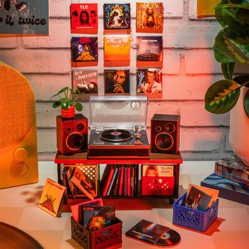 MGA's Miniverse: Real Music Record Player Set