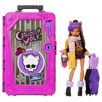 Monster High Skulltimate Secrets: Destination Cabin Slay-cation Clawdeen Wolf Doll
