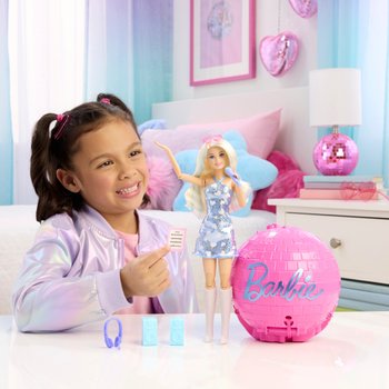 Barbie Team Roll & Reveal Pop Star Set