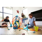 circuit hot wheels triple looping