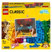 lego classic 900 pieces smyths