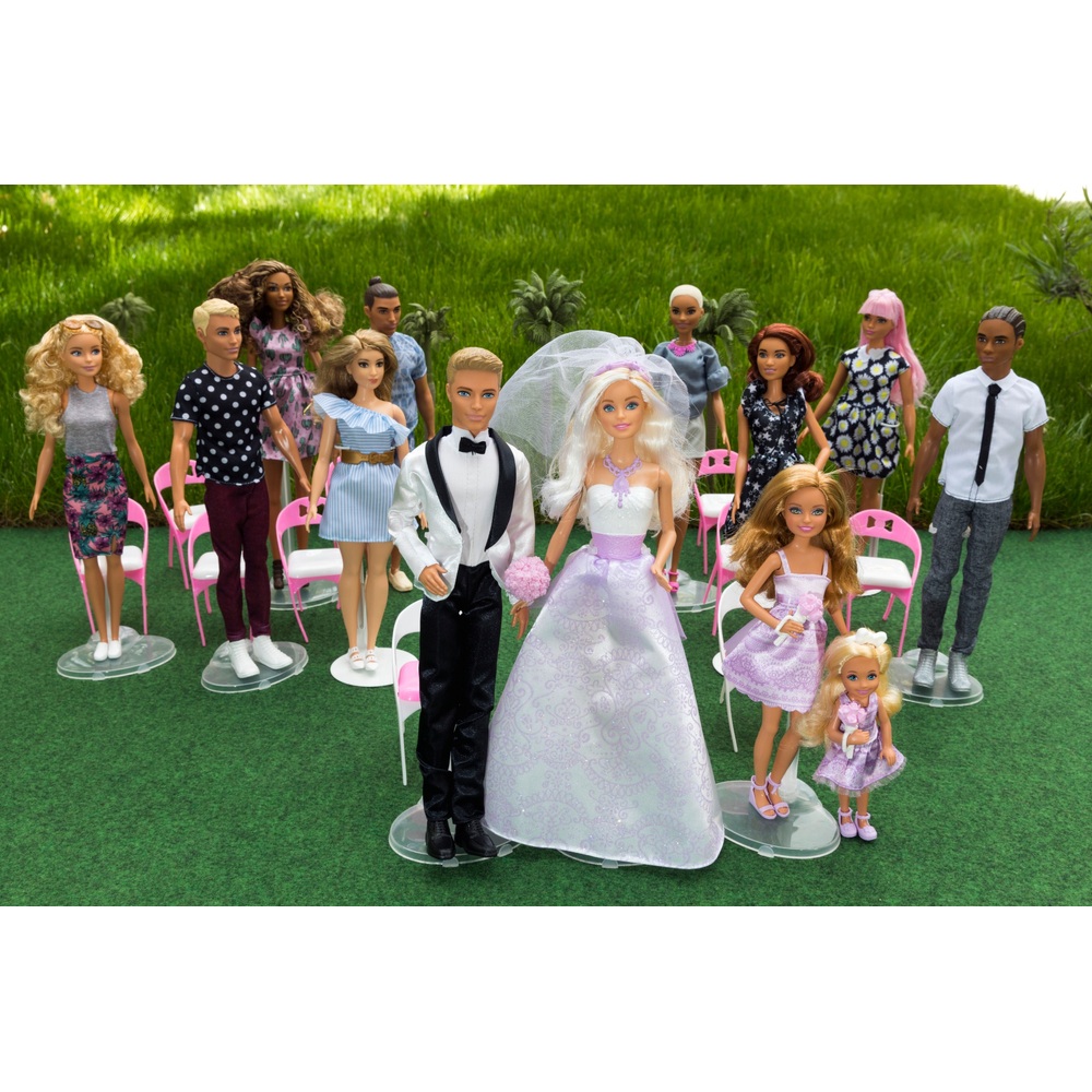 Barbie Wedding Set with Bride and Groom Dolls, Stacie, Chelsea and  Accessories (Mattel DRJ88), Assorted Colour/Model