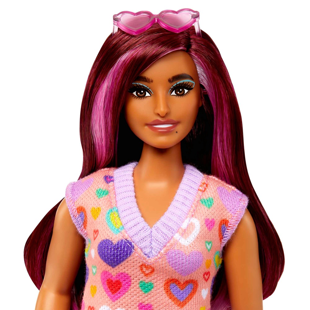 Poupée Barbie Fashionistas Cheveux Mèchés Rose et Robe à Cœur