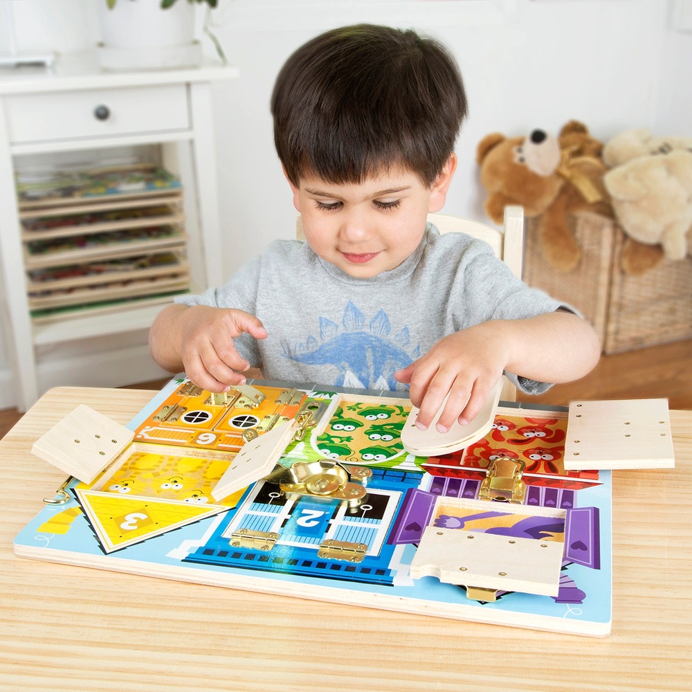 Montessori Toy Wood Animal Locks and Latches Kids Explore Board Game Accs 
