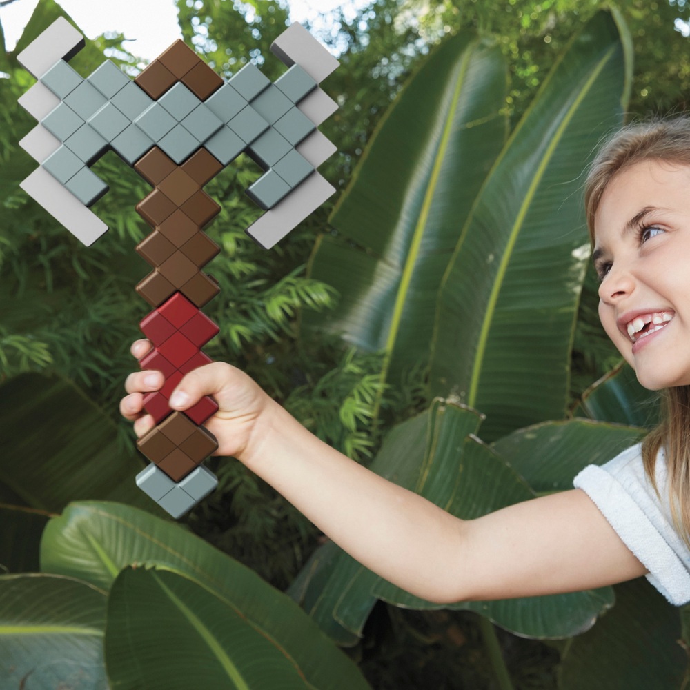 Minecraft Dungeons Deluxe Sounds Axe Smyths Toys Uk