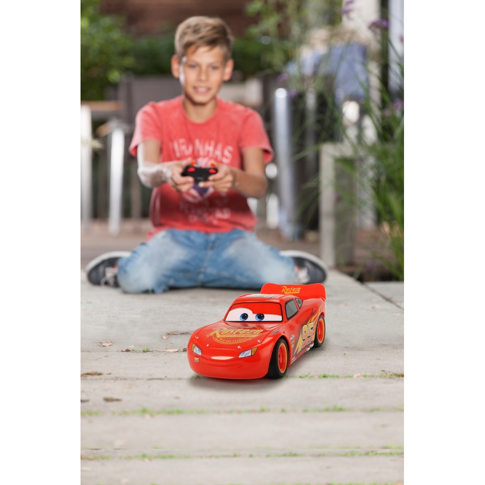Remote Control Disney Cars 3 Lightning McQueen Turbo Racer | Smyths Toys UK