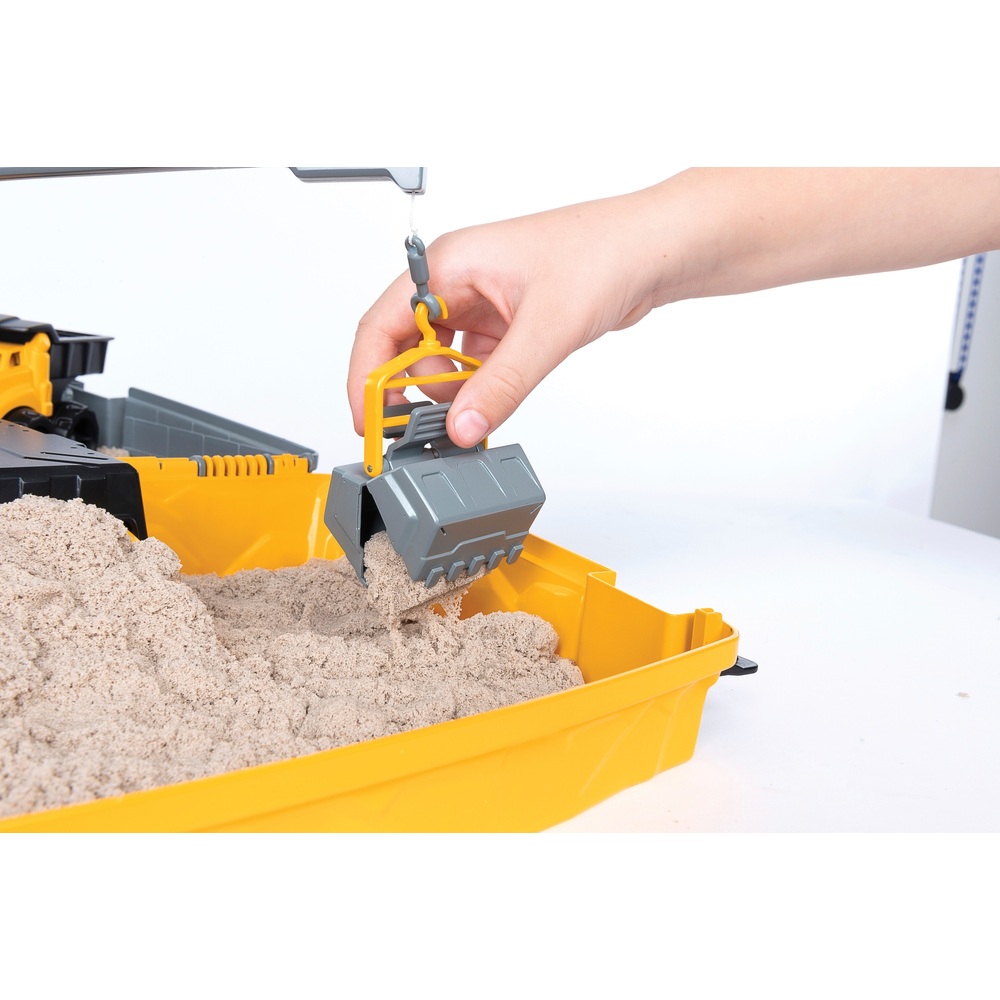 Kinetic Sand Construction Site Folding Sandbox Playset with Vehicle |  Smyths Toys UK