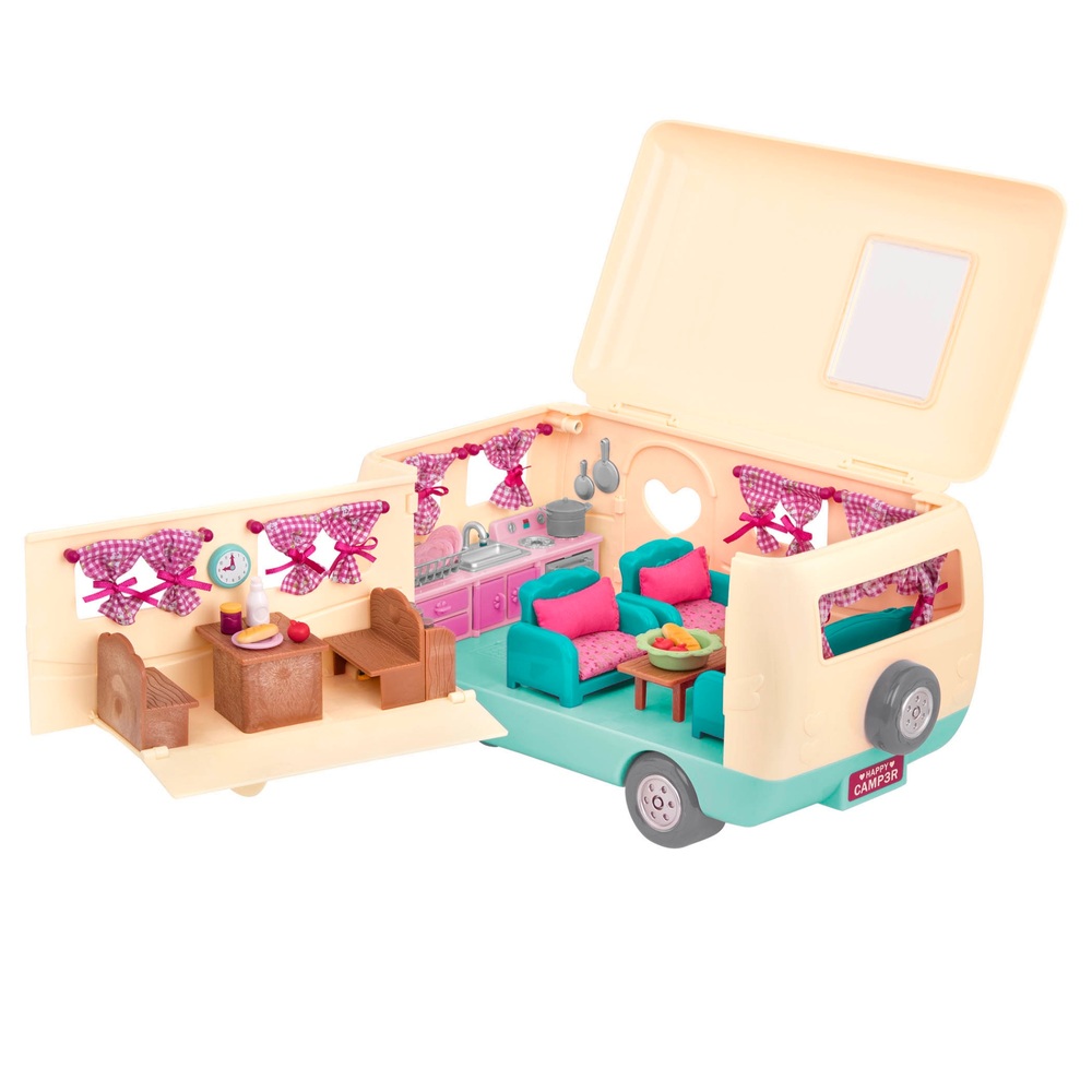 and 38 Interactive Accessories Lil Woodzeez Happy Camper Playset with Car Camper