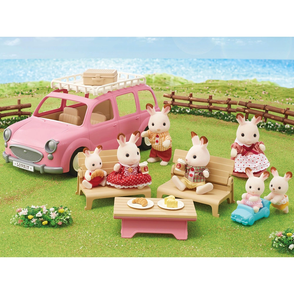 Sylvanian Families Set Family Picnic Van Smyths Toys Ireland
